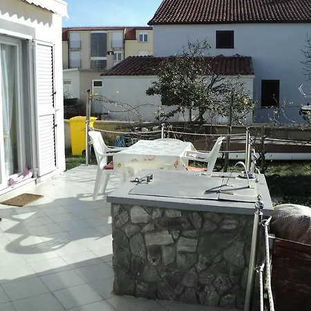 Seaview With A Balcony And Terrace Near The Beach - Branimira I - Ae1388