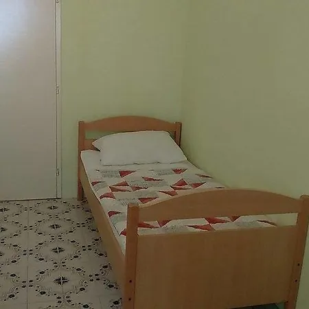 Seaview With A Balcony And Terrace Near The Beach - Branimira I - Ae1388 Apartment Vrsi