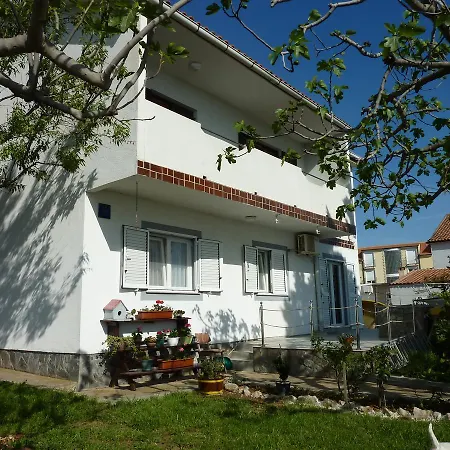 Appartamento Seaview With A Balcony And Terrace Near The Beach - Branimira I - Ae1388 *